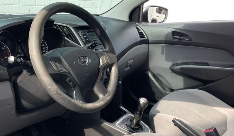 Hyundai HB20S Comfort Plus 2019 completo