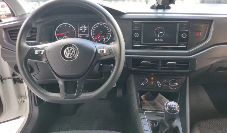 Volkswagen Polo 2020 completo