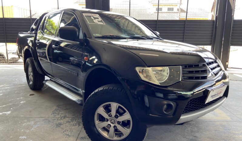 Mitsubishi L200 Triton 2012 completo