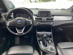 BMW 225i Active 2015 completo