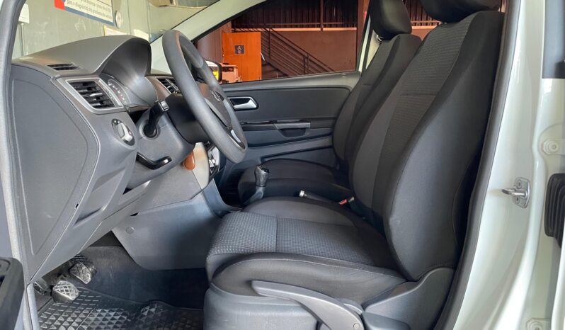 Volkswagen Fox Connect 2020 completo