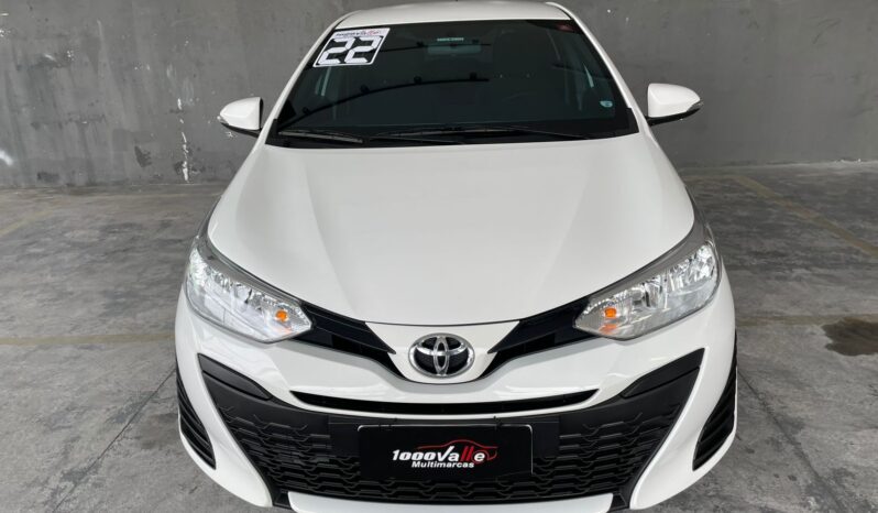 Toyota Yaris XL Live 2022 completo