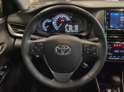 Toyota Yaris XLS 2023 completo