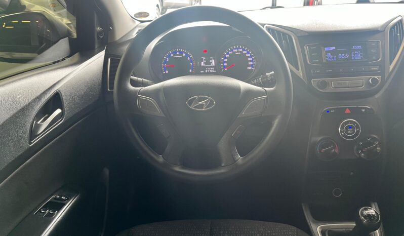 Hyundai HB20 Comfort 2017 completo