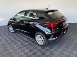 Hyundai HB20 Limited 2023 completo