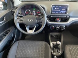 Hyundai HB20 Limited 2023 completo