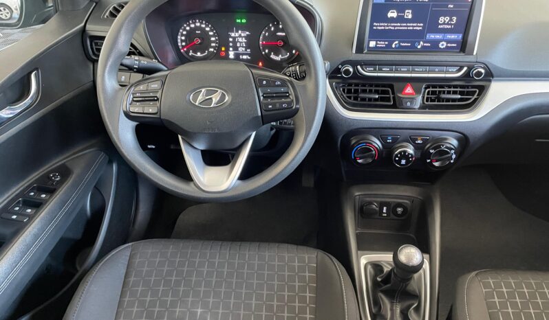 Hyundai HB20 Limited 2023 completo