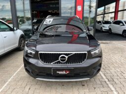 Volvo XC40 T-4 Momentum