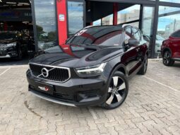 Volvo XC40 T-4 Momentum