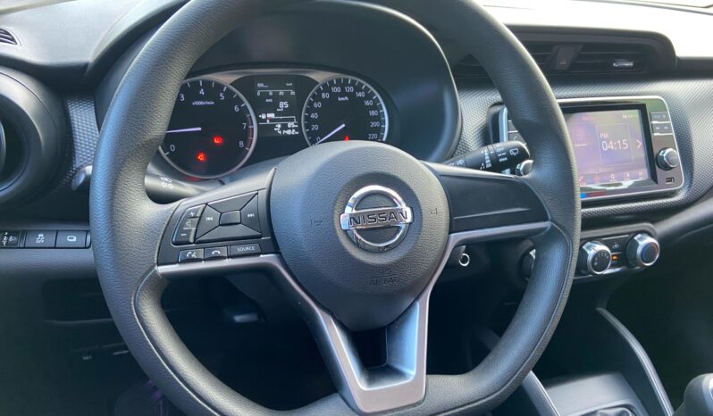 Nissan Kicks Sense 2022 completo