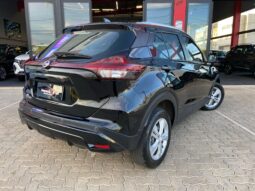 Nissan Kicks Sense 2022 completo